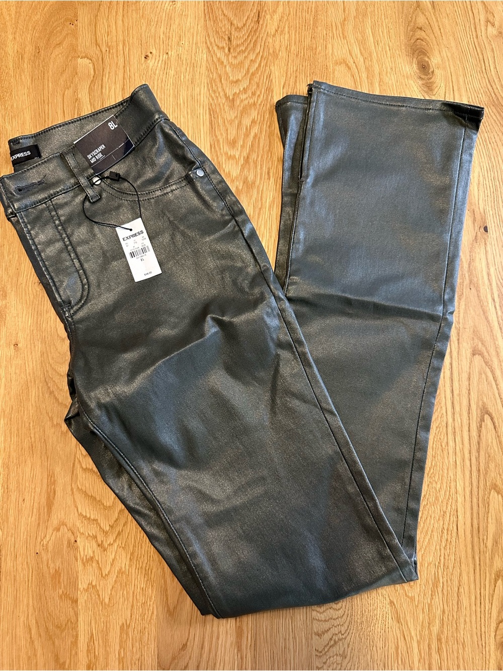 Express Women’s Green Coated Jeans 8L Mid Rise Skyscraper NWT